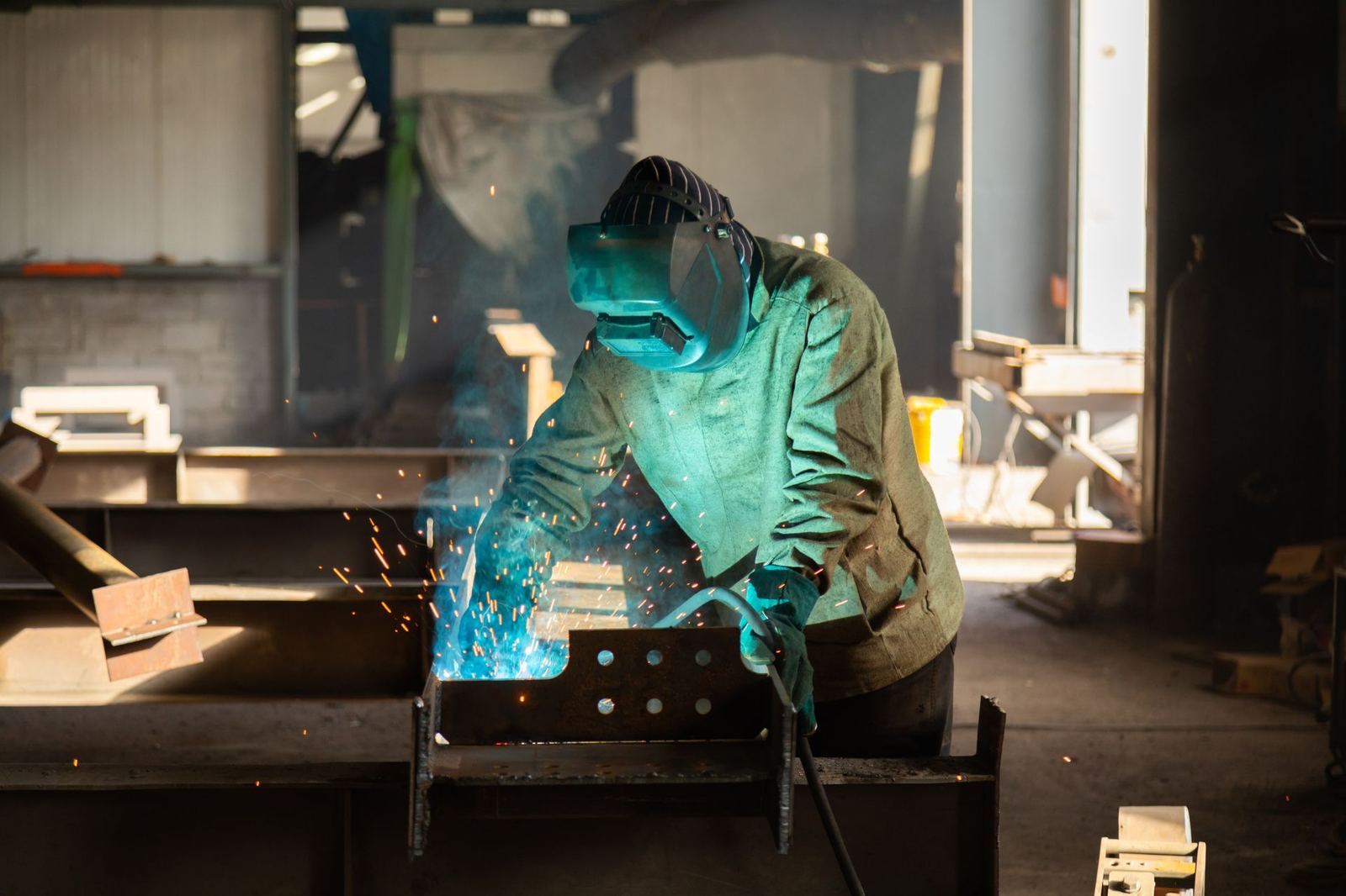 ER-W1 Single-Robot MIG/MAG Welding Cell