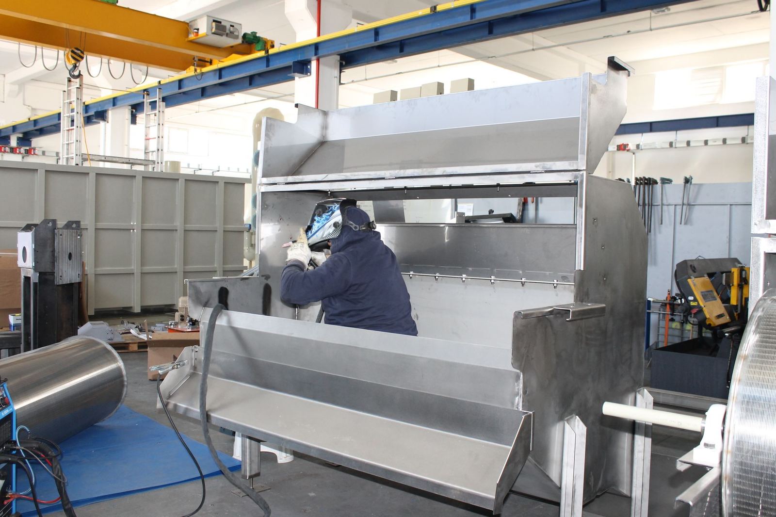Cinar Metal – Commercial Kitchen Welding Cells